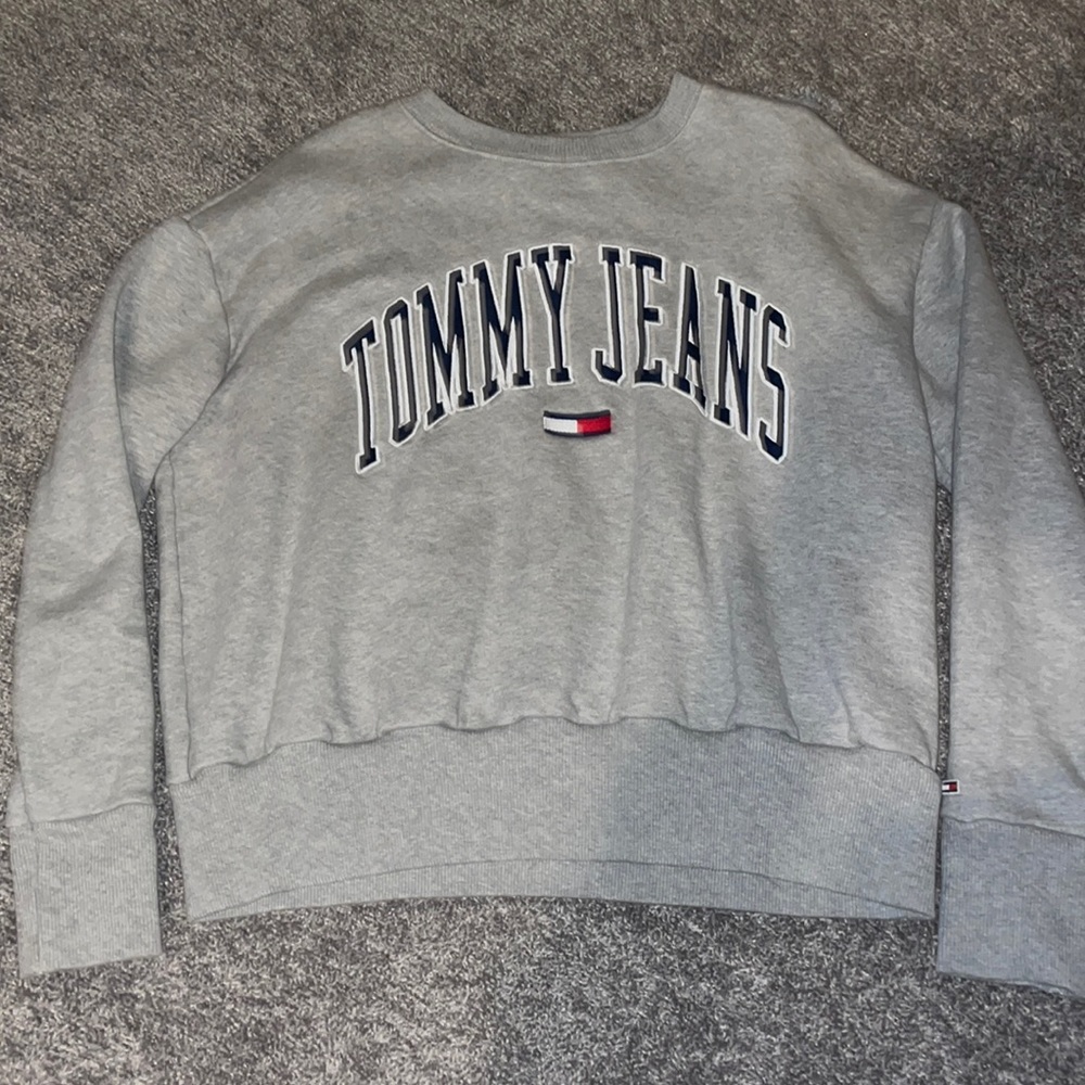 Tommy Jean Crewneck